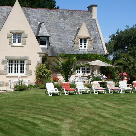 Chez Renee Et Raynal B&B Plounévez-Lochrist Eksteriør billede