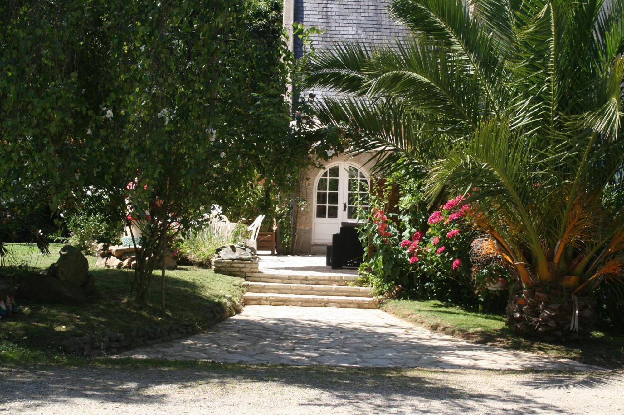 Chez Renee Et Raynal B&B Plounévez-Lochrist Eksteriør billede
